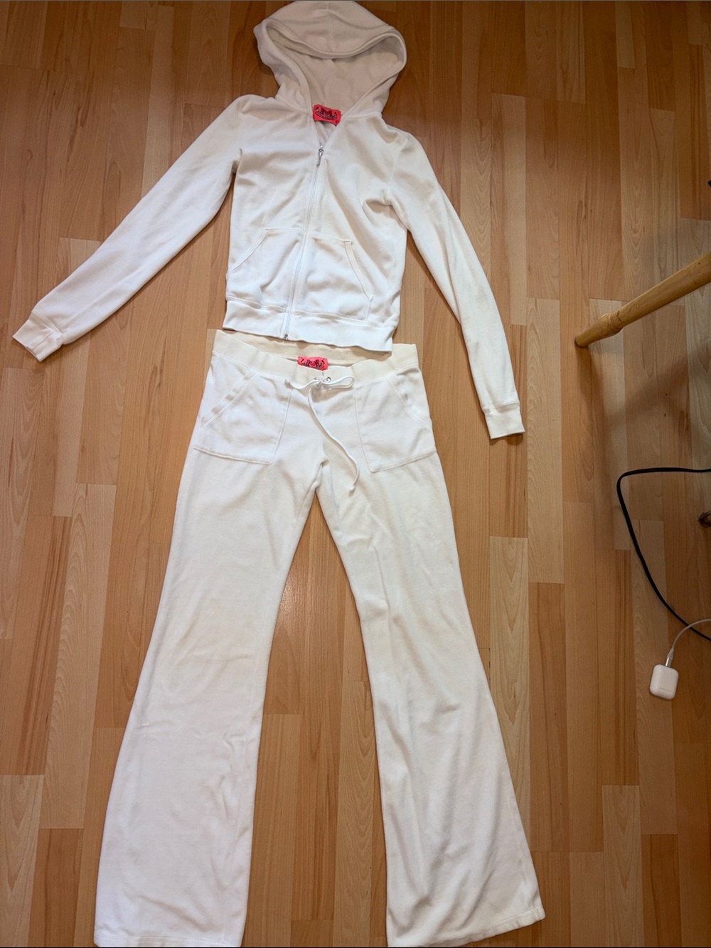 Juicy Couture Cream Zip Hoodie & Flared Lounge Pants Set